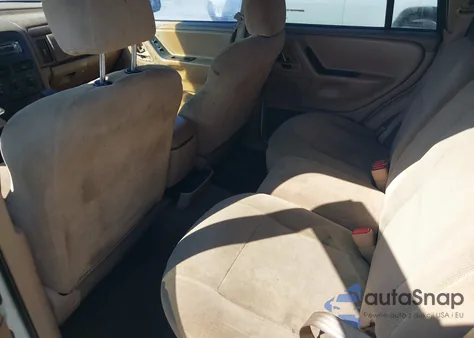 2000 Jeep Grand Cherokee Laredo from USA, damaged, VIN 1J4G248S5YC160787